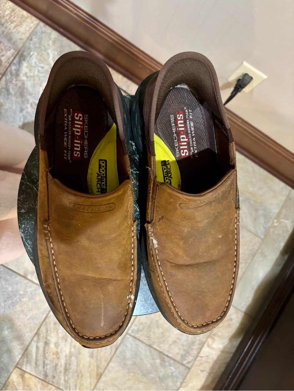 Skechers Brown Slip-On Casual Loafers Men’s Size 10 - Picture 2 of 7
